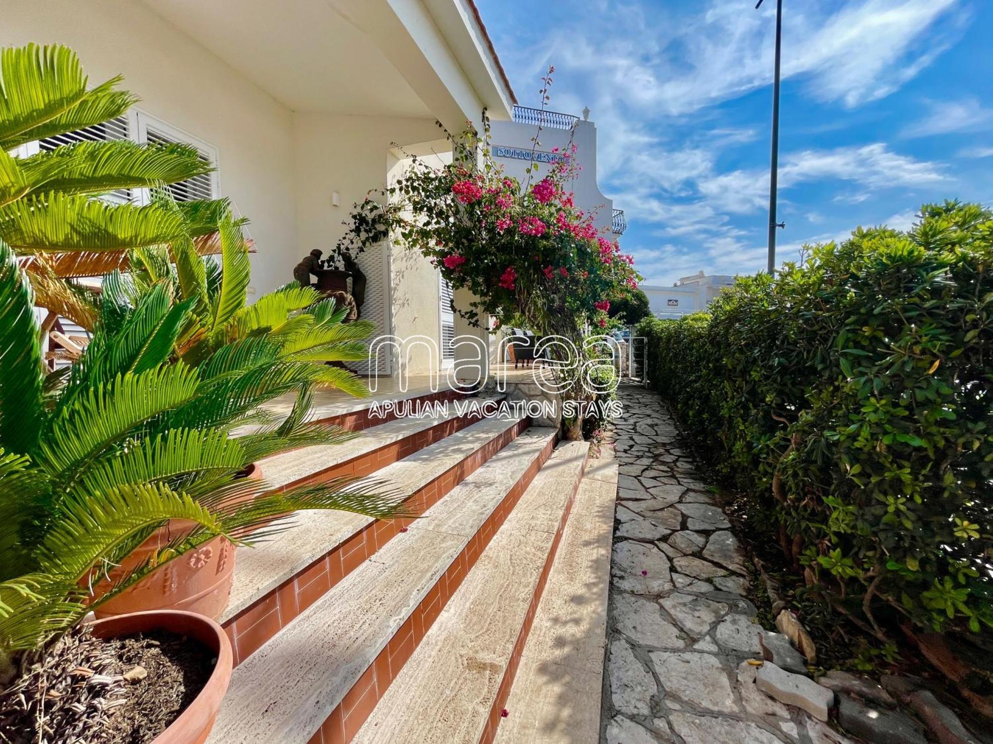 Villa Nauna, Fronte Mare Con Giardino E Terrazzo - Marea Stays Collection Нардо Экстерьер фото
